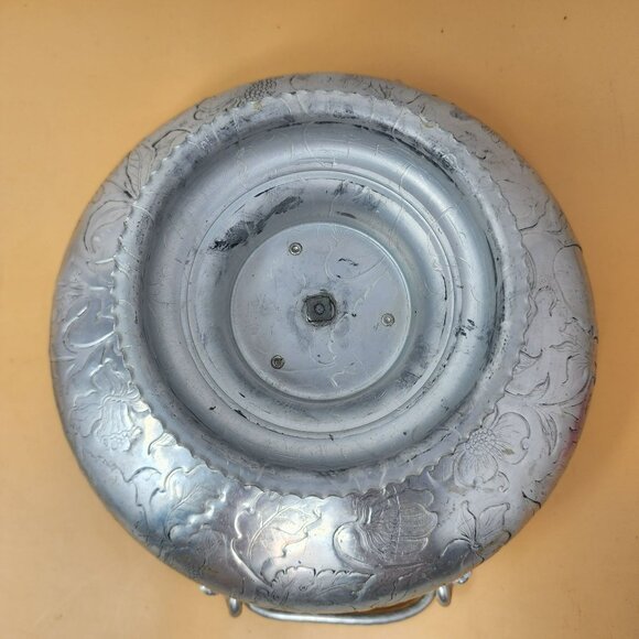 Unique Embossed Aluminum Nut Bowl And Tools Embossed Botanical - 1960's - Picture 6 of 10